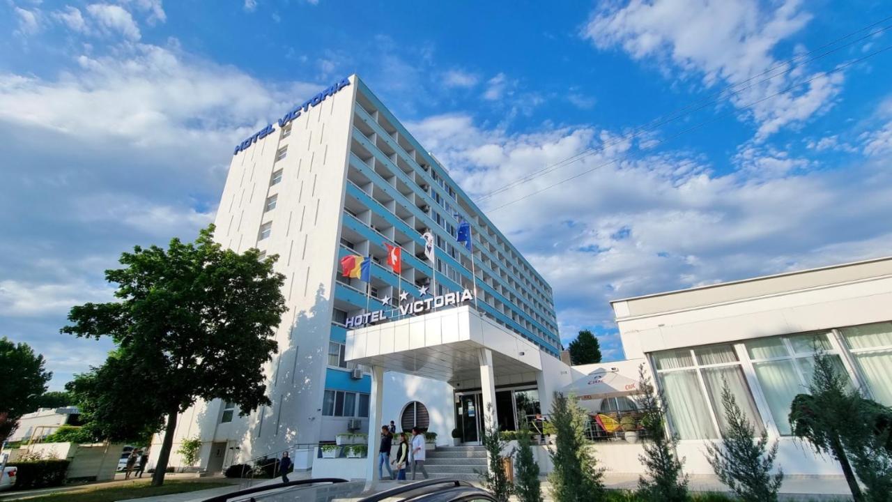 Hotel Victoria Mamaja Zewnętrze zdjęcie